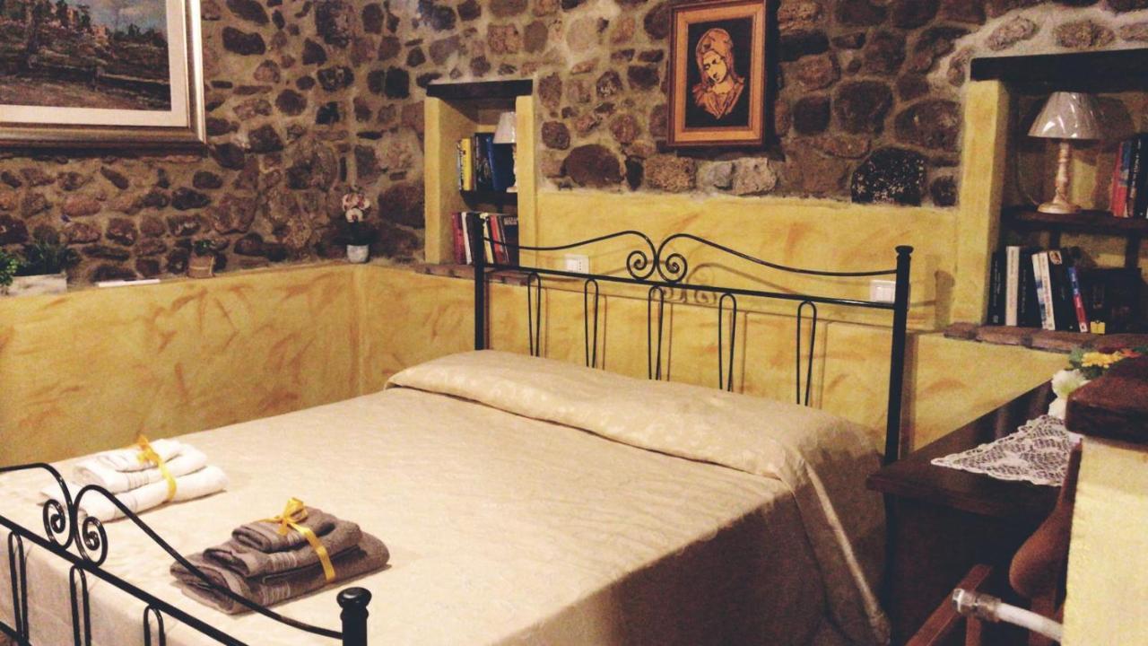 Camera Doppia con Letti Singoli con Bagno Privato